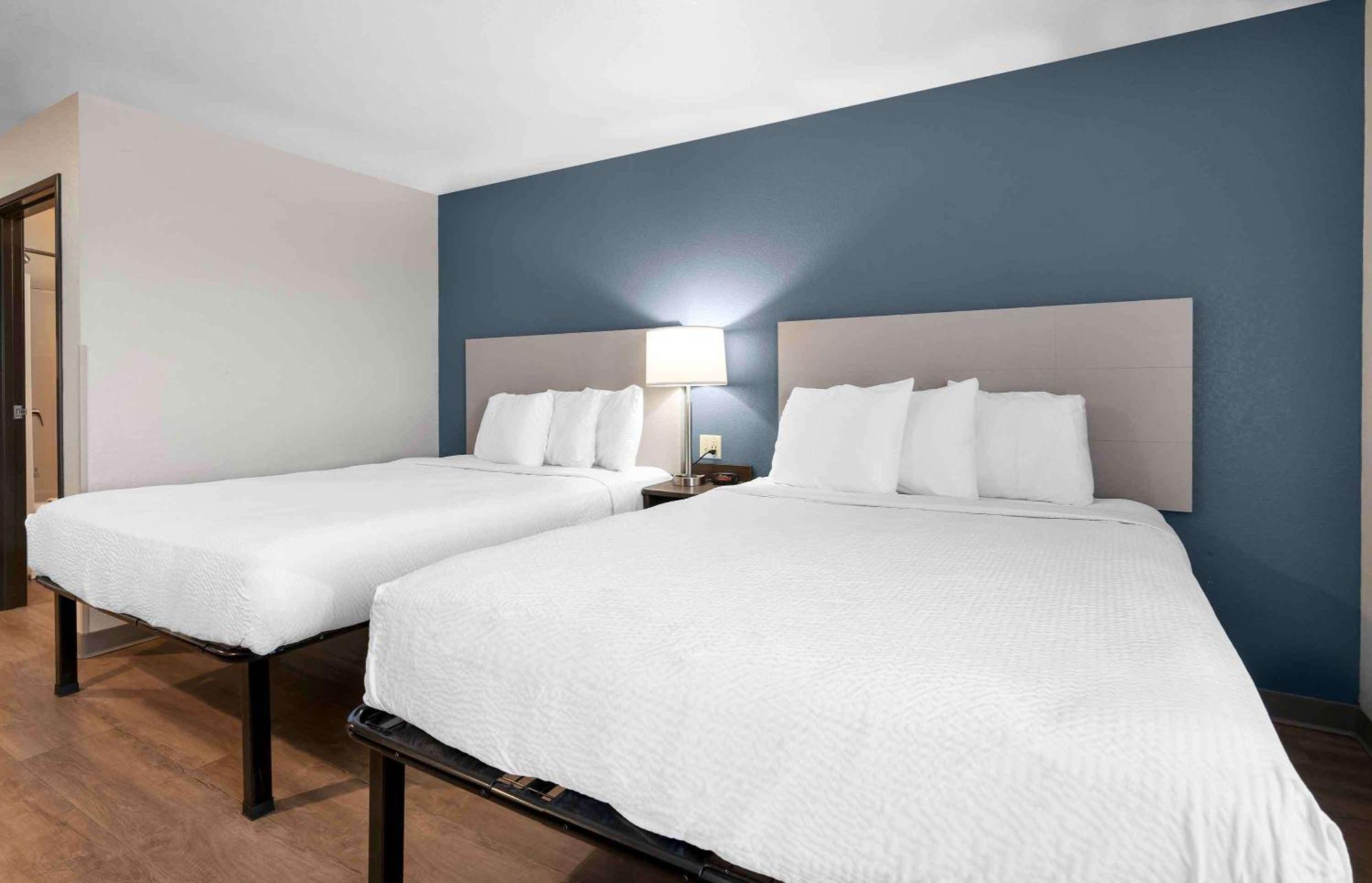 Extended Stay America Select Suites - Louisville - Airport Exterior foto